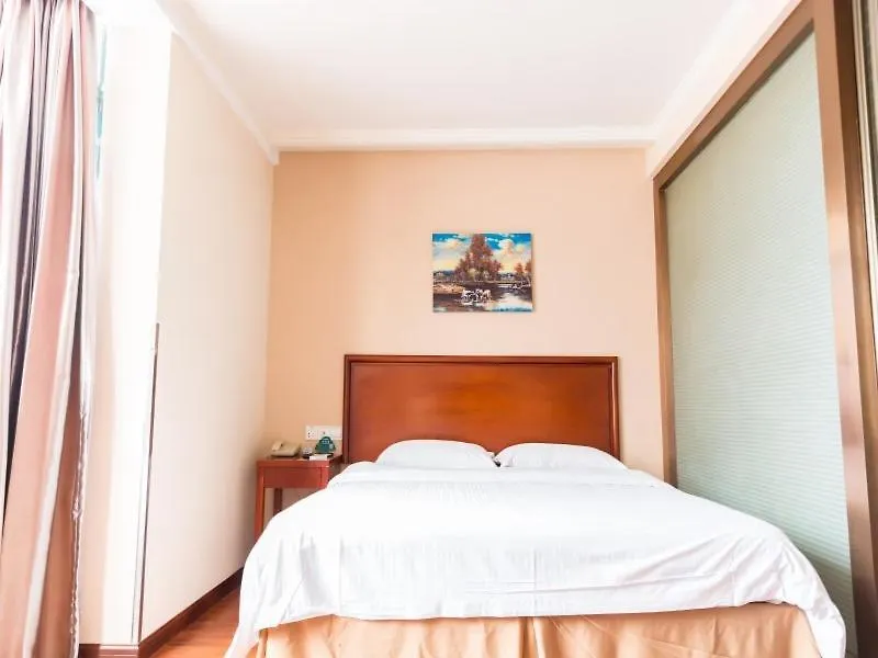 ***  Greentree Inn Jiangsu Suzhou Kunshan High Speed Rail Station Hengshan Road Express Hotel China